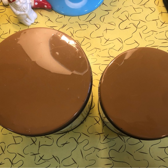 Pair of Vintage Fall Harvest Tin Kitchen Canisters - Picture 7 of 7